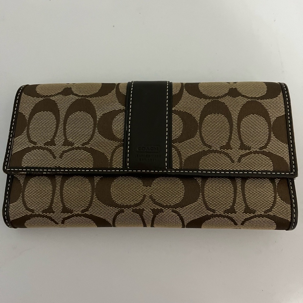 Vintage Coach Wallet and matching checkbook cover